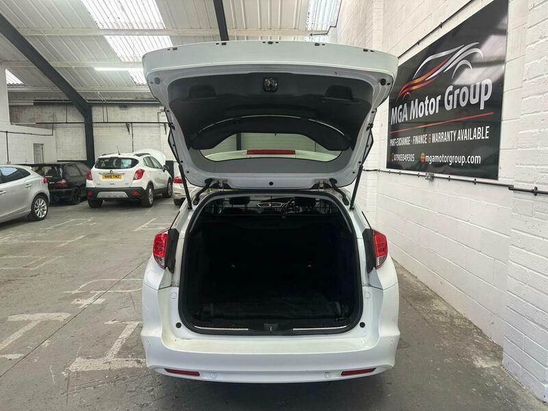 Used Honda Civic 2014 for sale - 77766071: Photo 17