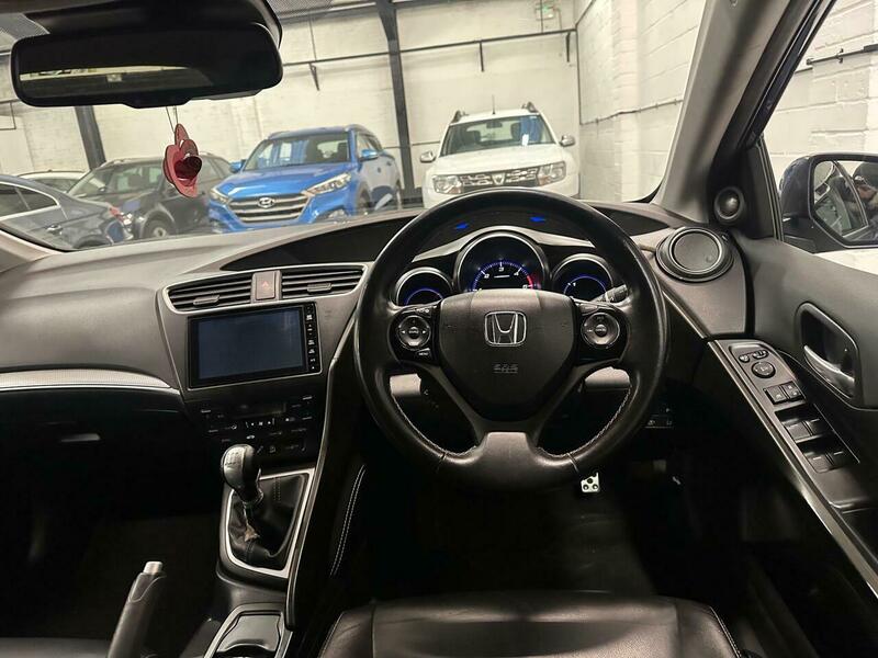 Used Honda Civic 2016 for sale - 77140362: Photo 17