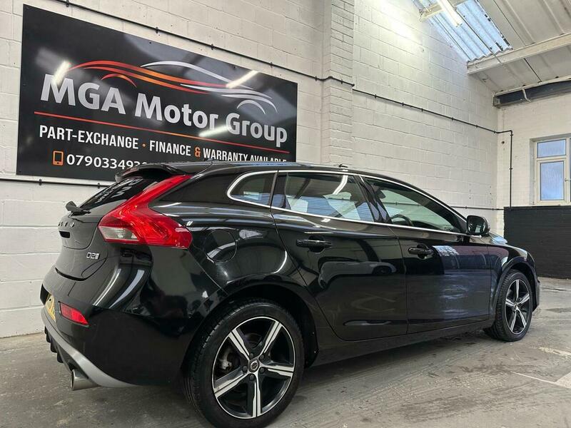 Used Volvo V40 2016 for sale - 76924083: Photo 6