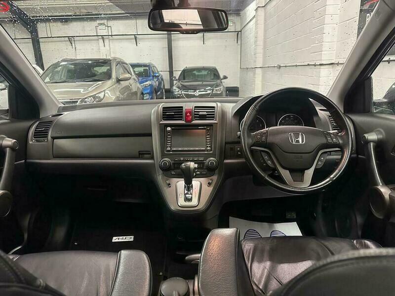 Used Honda CR-V 2010 for sale - 76986597: Photo 17