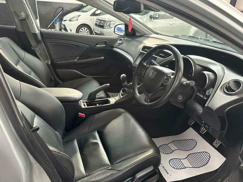 Used Honda Civic 2015 for sale - 78145685: Photo 14