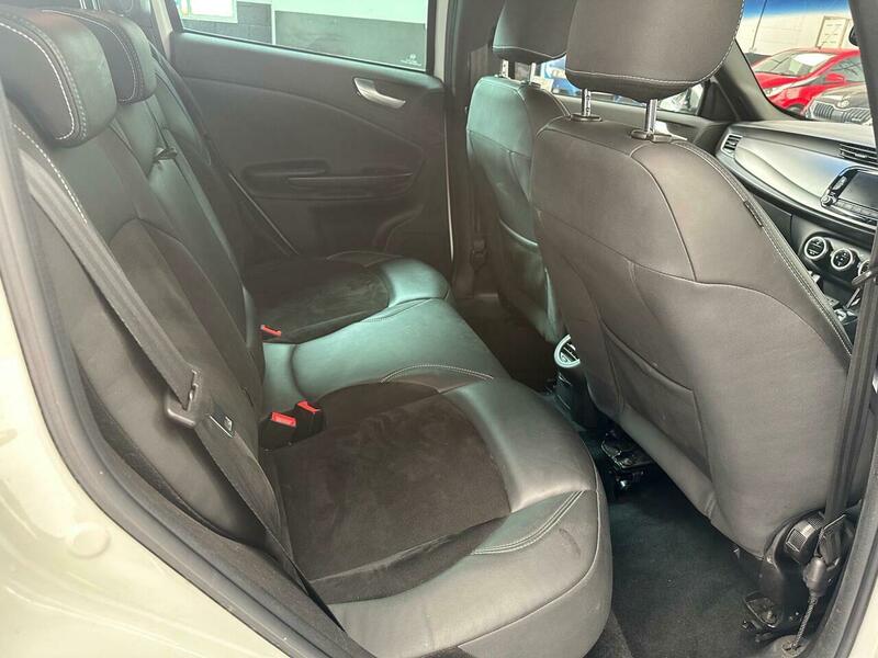 Used Alfa Romeo Giulietta 2014 for sale - 76386960: Photo 16