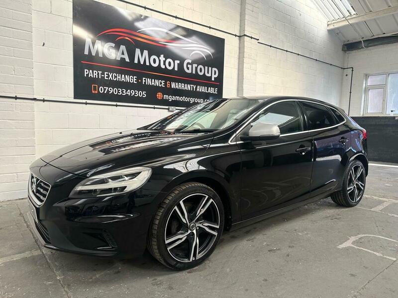 Used Volvo V40 2016 for sale - 76386925: Photo 10