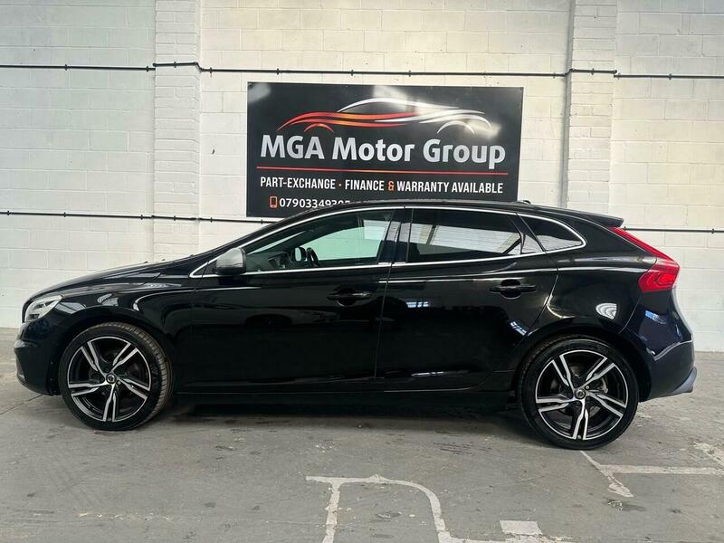 Used Volvo V40 2016 for sale - 76386925: Photo 11