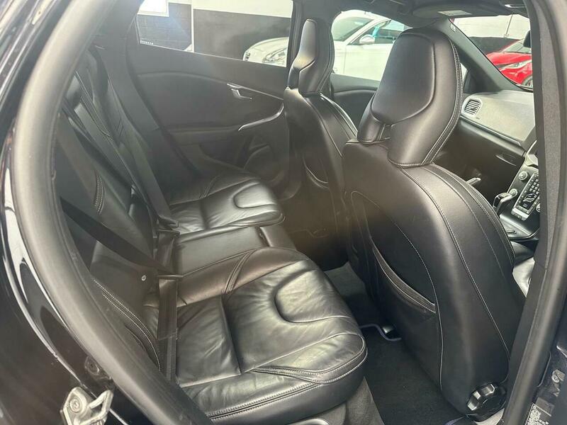 Used Volvo V40 2016 for sale - 76386925: Photo 16