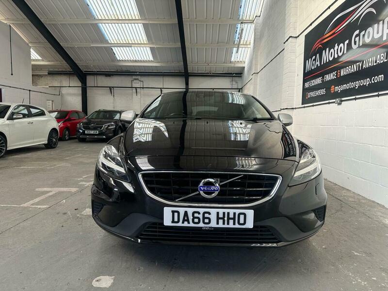 Used Volvo V40 2016 for sale - 76386925: Photo 3