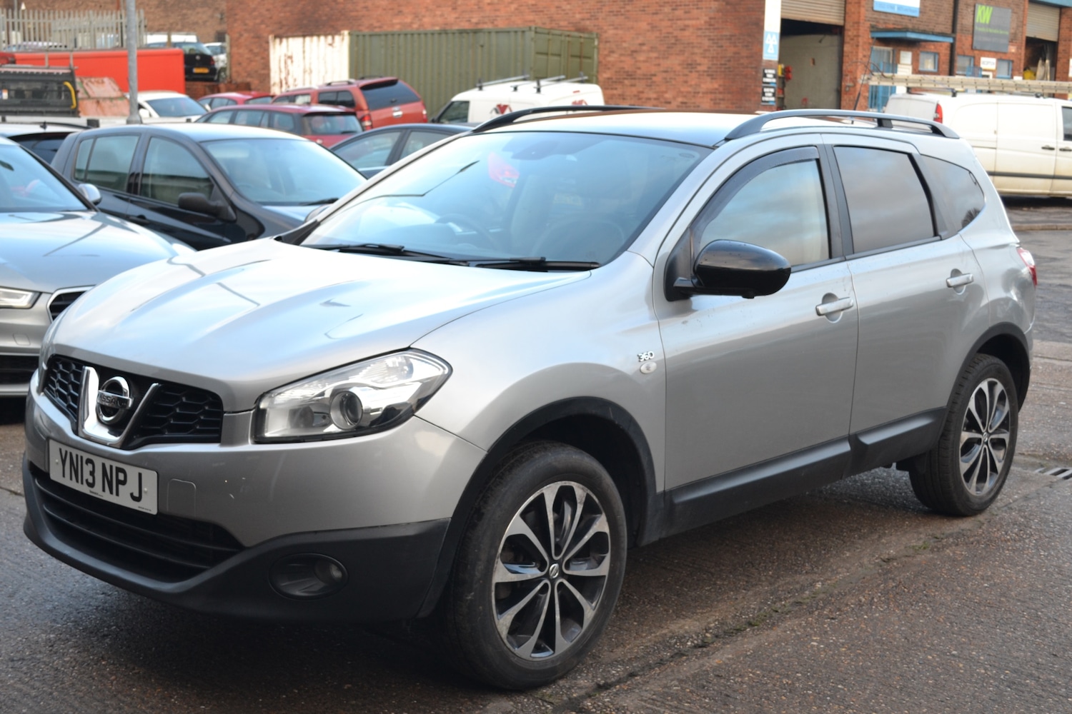 Used Nissan Qashqai+2 2013 for sale - 77221068: Photo 3