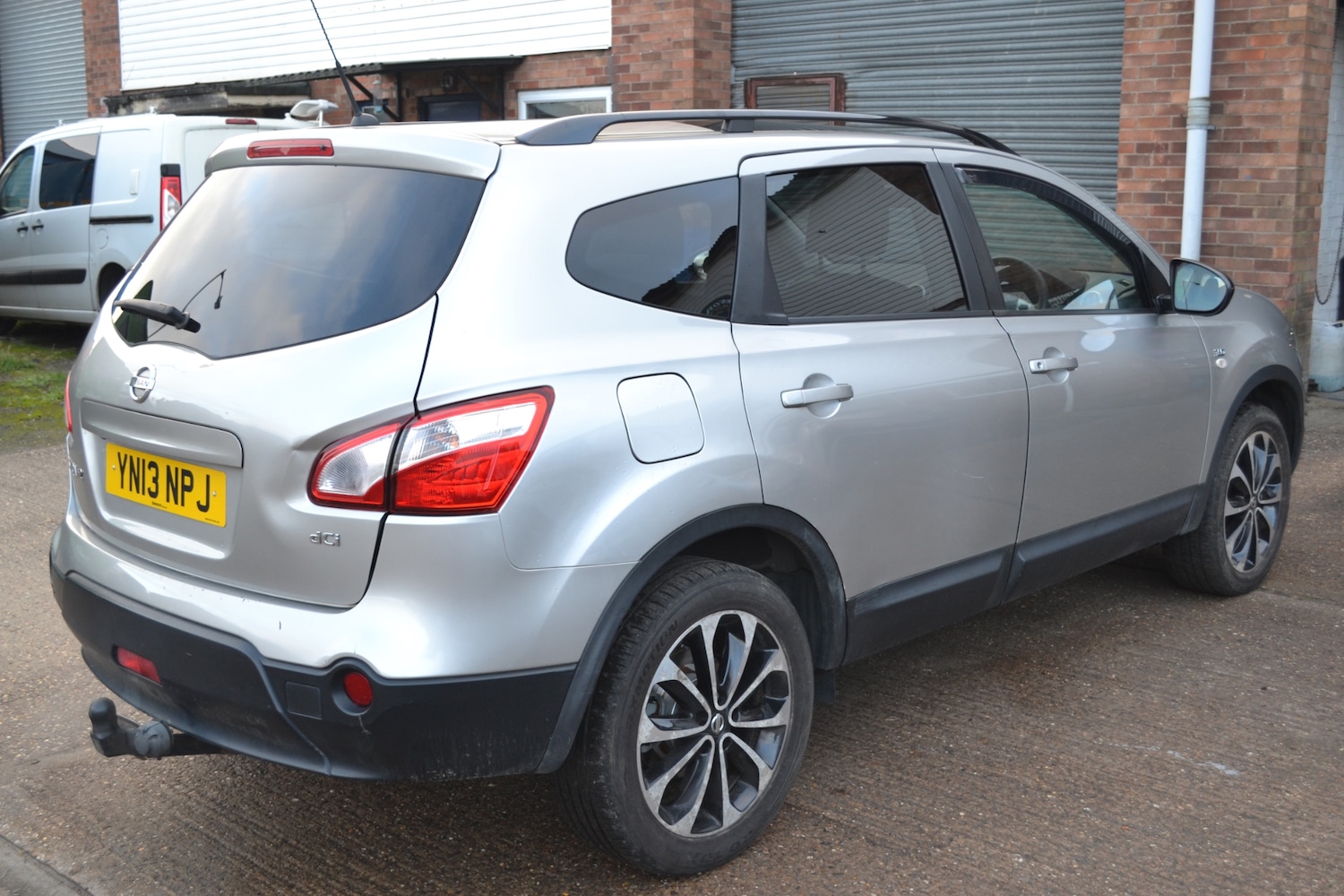 Used Nissan Qashqai+2 2013 for sale - 77221068: Photo 7