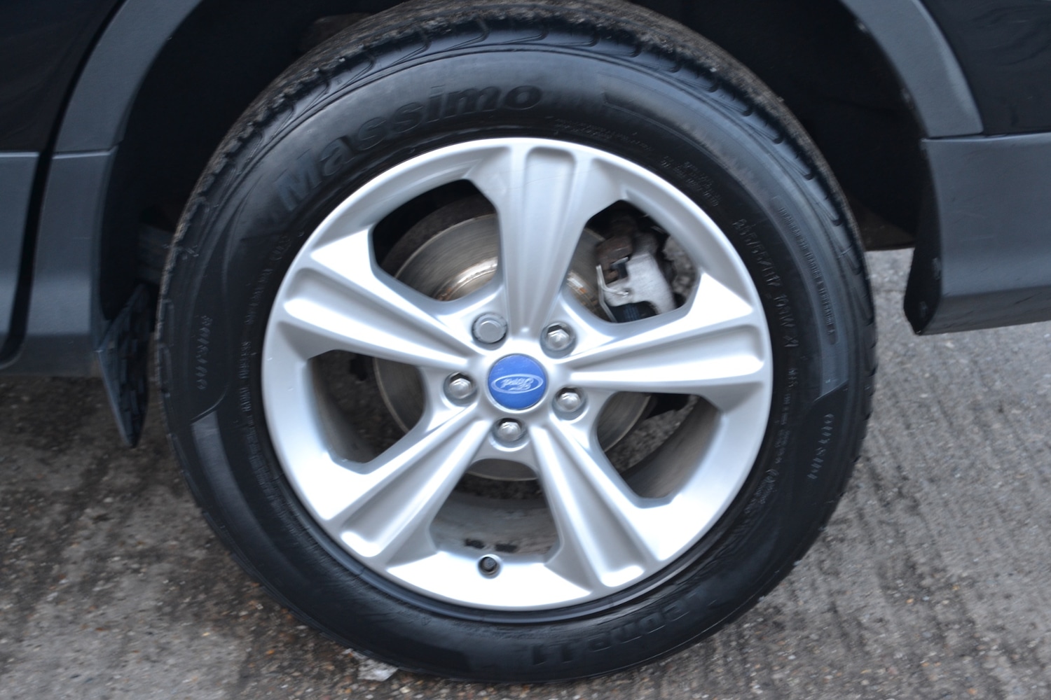 Used Ford Kuga 2015 for sale - 77223036: Photo 19