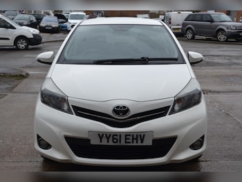 Used Toyota Yaris 2011 for sale - 77617357: Photo