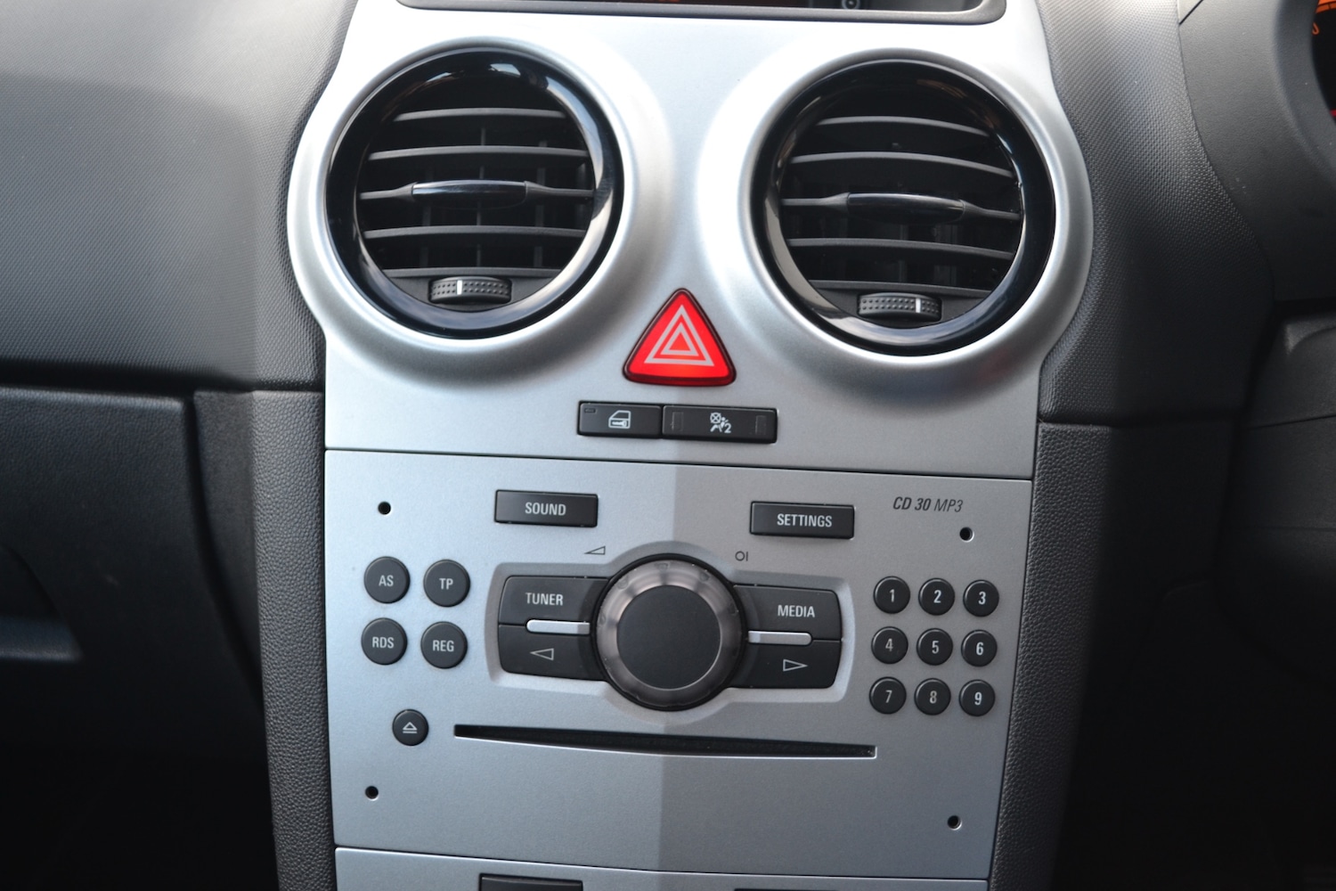 Used Vauxhall Corsa 2013 for sale - 77877774: Photo 15