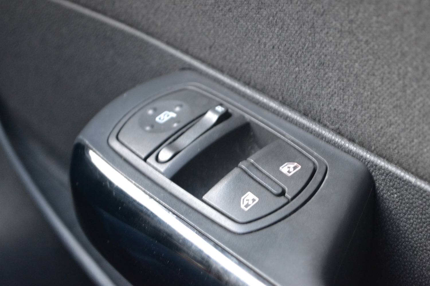 Used Vauxhall Corsa 2013 for sale - 77877774: Photo 18