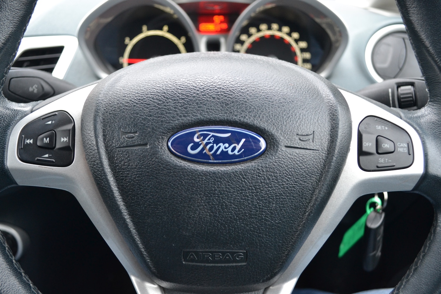 Used Ford Fiesta 2010 for sale - 77149654: Photo 19