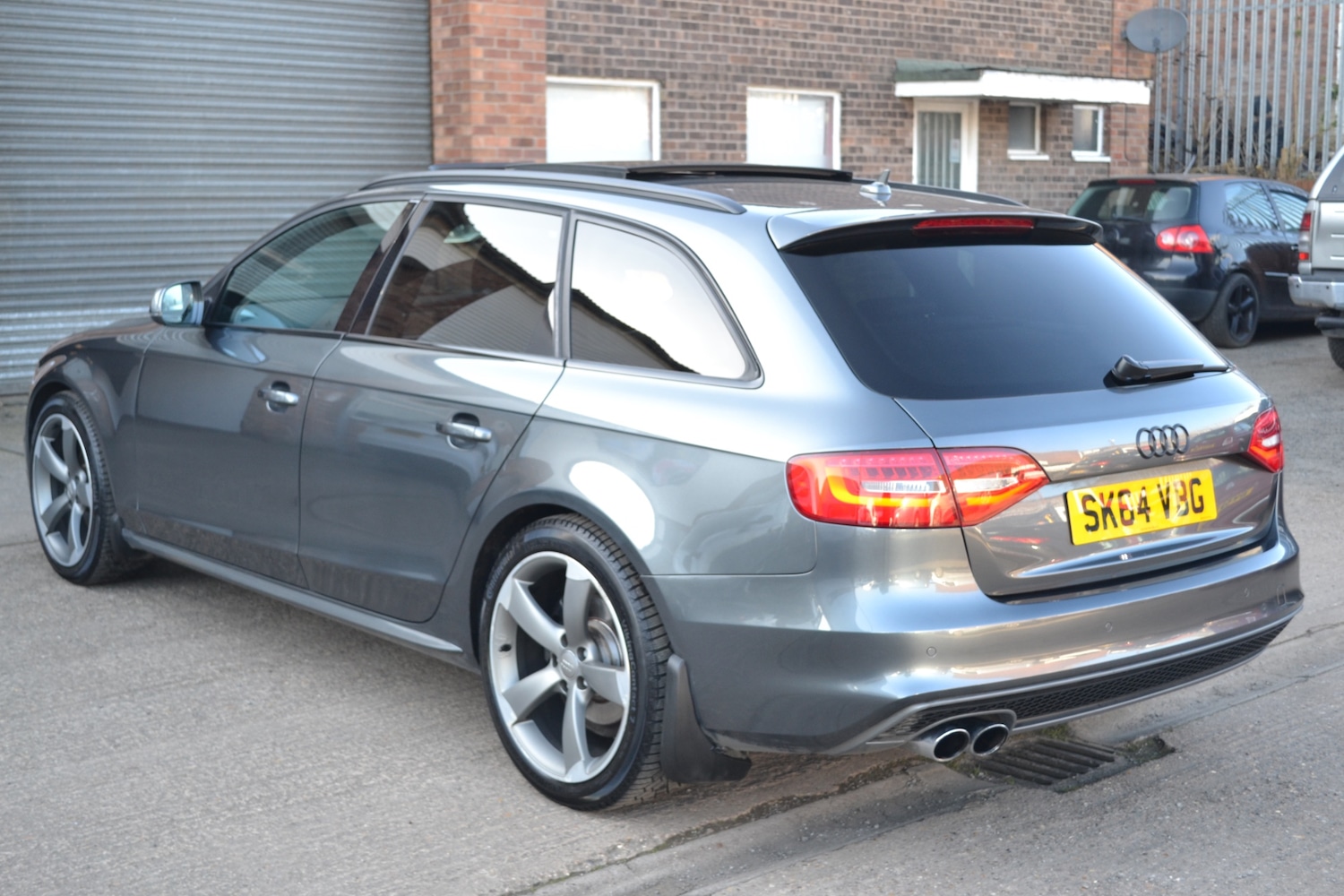 Used Audi A4 2014 for sale - 77744416: Photo 5