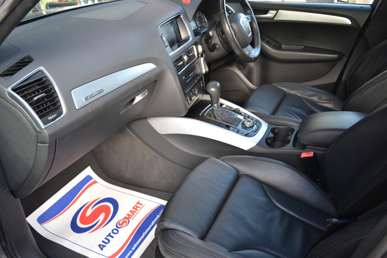 Used Audi Q5 2010 for sale - 76253765: Photo 12