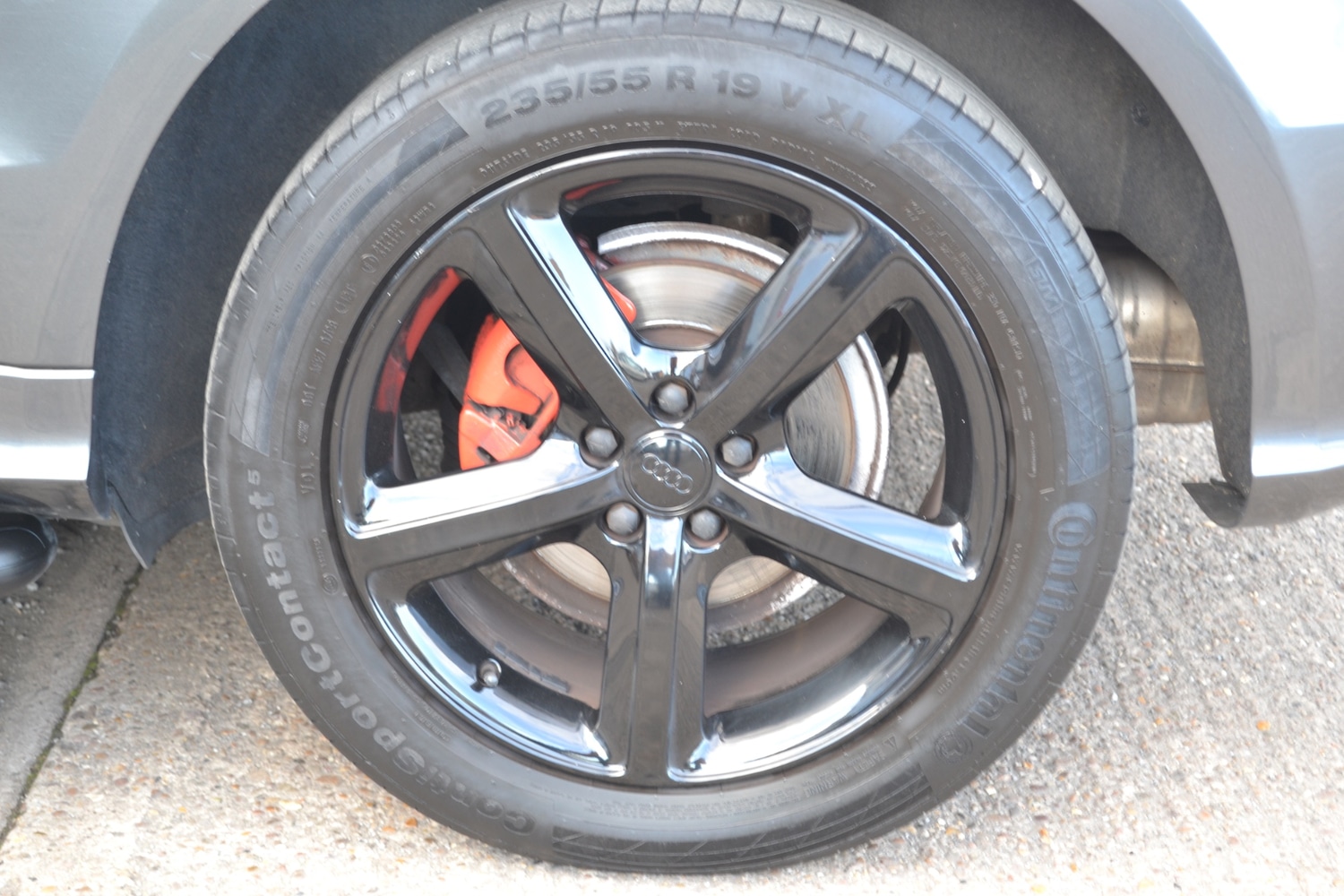 Used Audi Q5 2010 for sale - 76253765: Photo 17