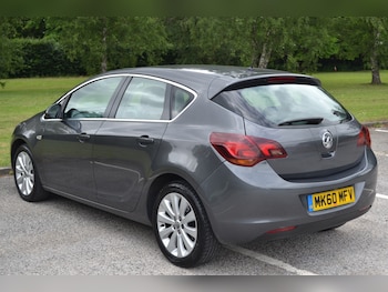 Used Vauxhall Astra 2010 for sale - 78801596: Photo