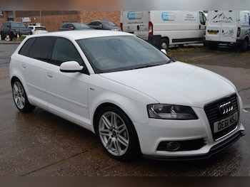 2011 (61) - 1.6 TDI S Line 5dr