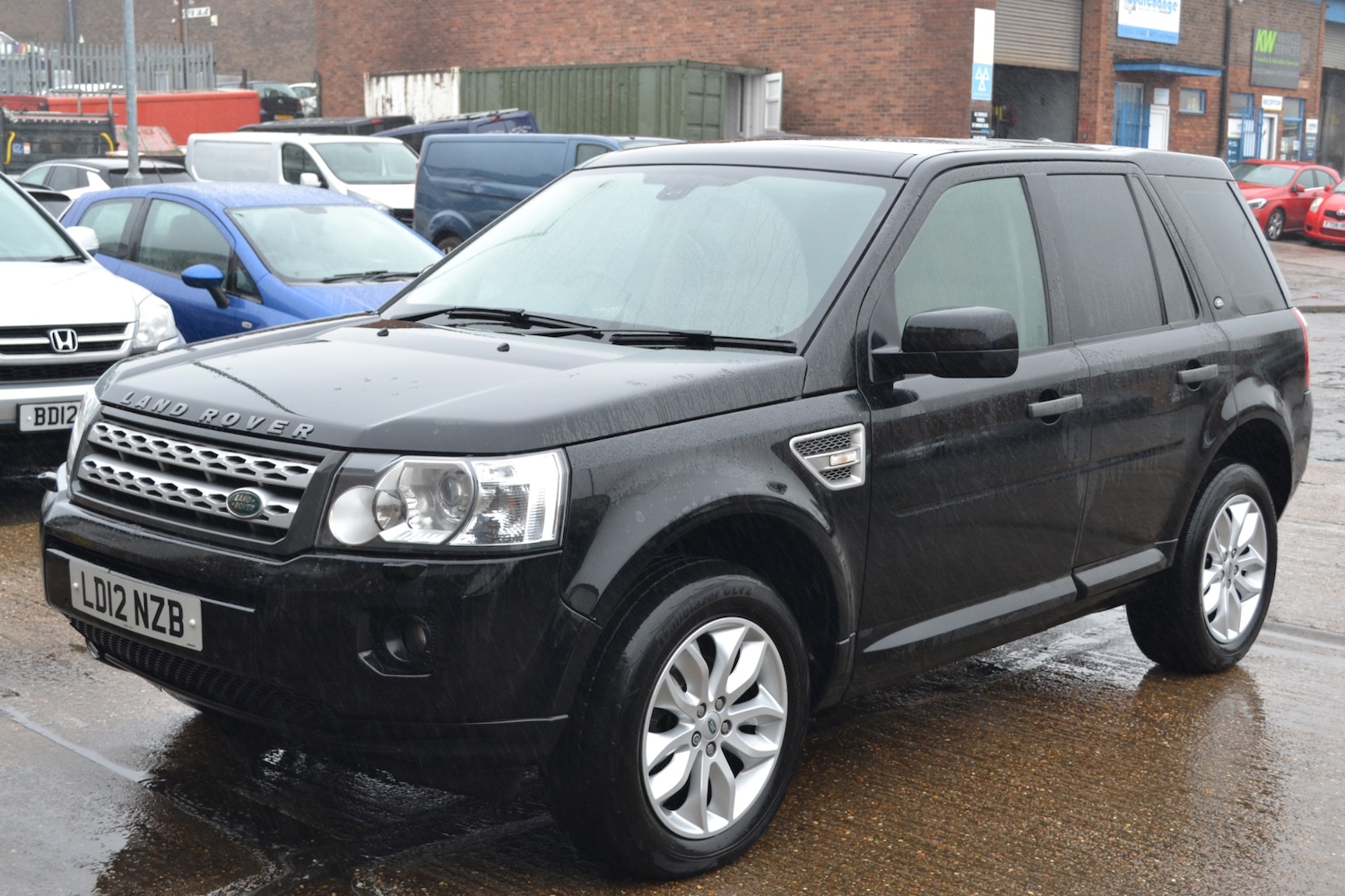 Used Land Rover Freelander 2012 for sale - 77688841: Photo 3