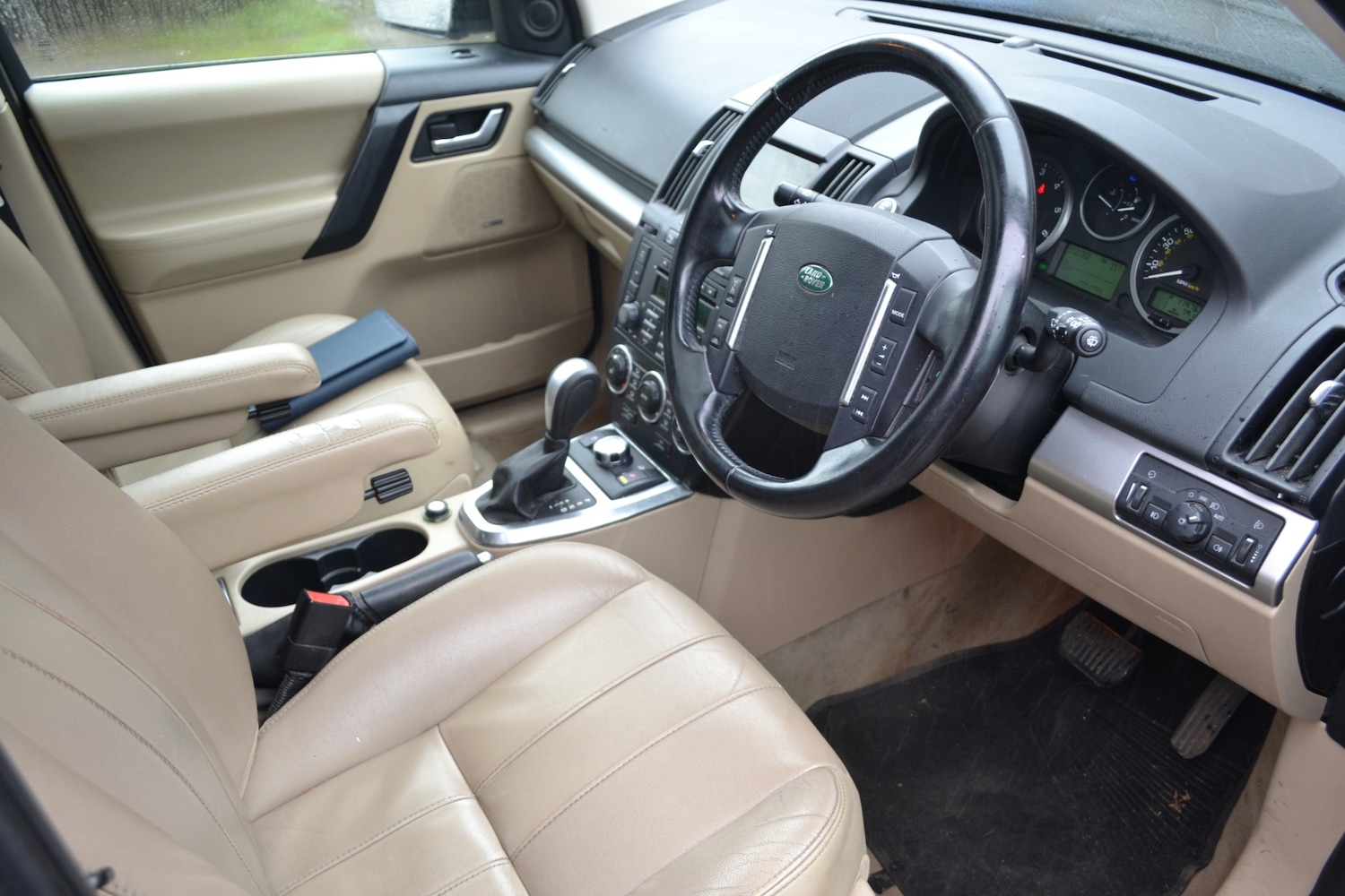 Used Land Rover Freelander 2012 for sale - 77688841: Photo 9