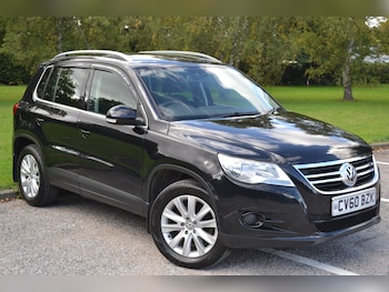 Used Volkswagen Tiguan 2010 for sale - 76017072: Photo