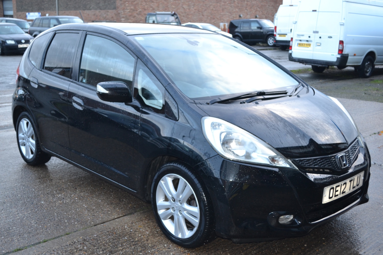 Used Honda Jazz 2012 for sale - 76682481: Photo 1
