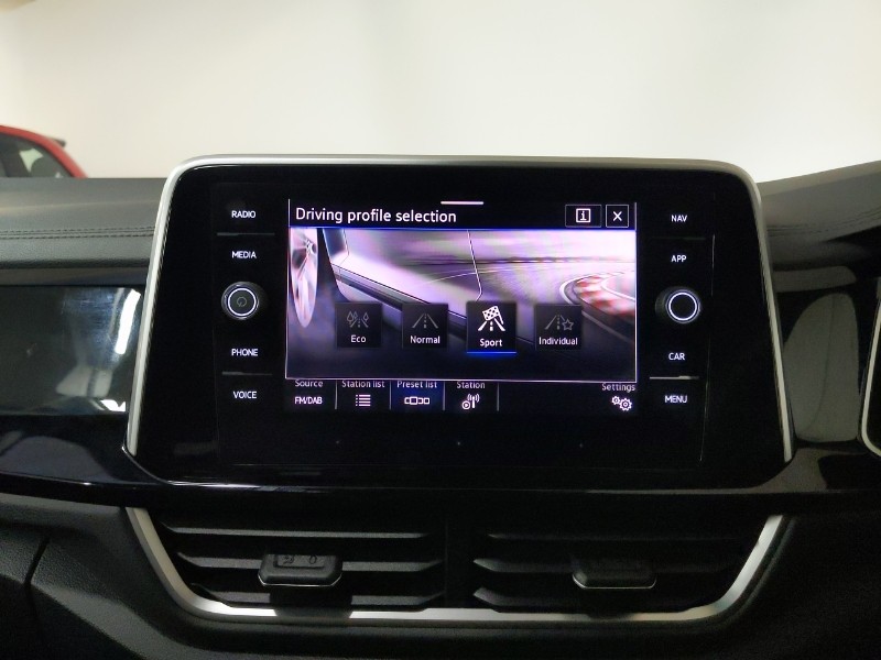 Used Volkswagen T-Roc 2025 for sale - 77126079: Photo 16