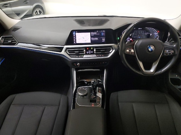 Used BMW 3 Series 2021 for sale - 76233431: Photo 2