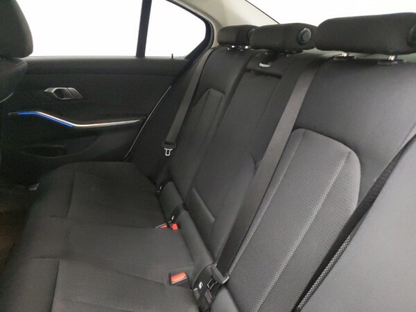 Used BMW 3 Series 2021 for sale - 76233431: Photo 6