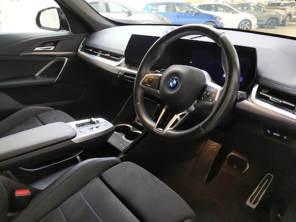 Used BMW iX1 2023 for sale - 76116561: Photo 11