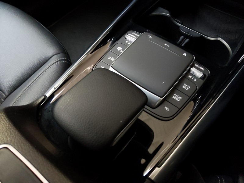 Used Mercedes-Benz GLA 2022 for sale - 76354413: Photo 12