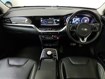 Used Kia Niro 2021 for sale - 76464885: Photo