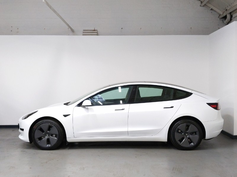 Used Tesla Model 3 2022 for sale - 76579530: Photo 4