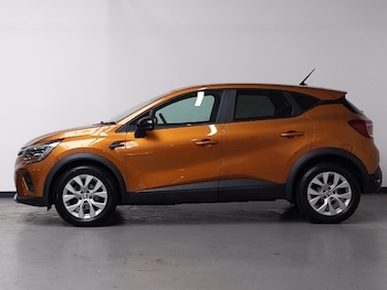 Used Renault Captur 2022 for sale - 76229968: Photo 4