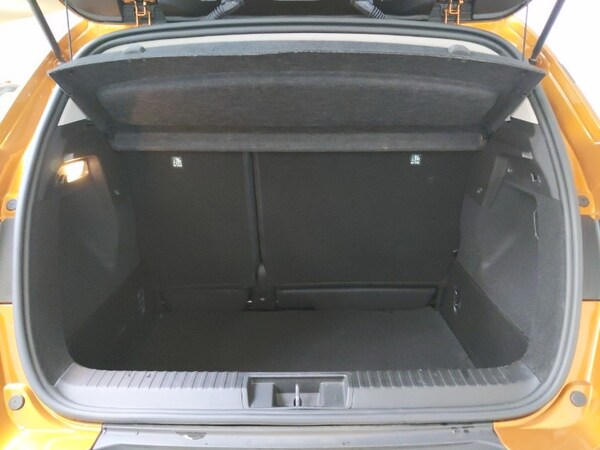 Used Renault Captur 2022 for sale - 76229968: Photo 8
