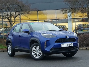 Used Toyota Yaris Cross 2023 for sale - 77284323: Photo