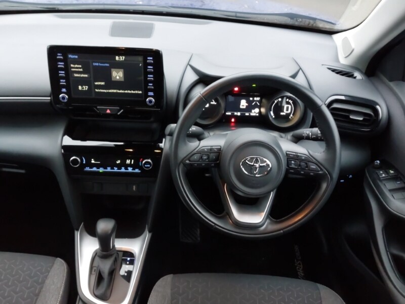 Used Toyota Yaris Cross 2023 for sale - 77284323: Photo 7