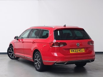 Used Volkswagen Passat 2022 for sale - 79406971: Photo