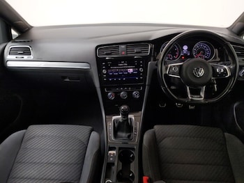 Used Volkswagen Golf 2019 for sale - 78921442: Photo