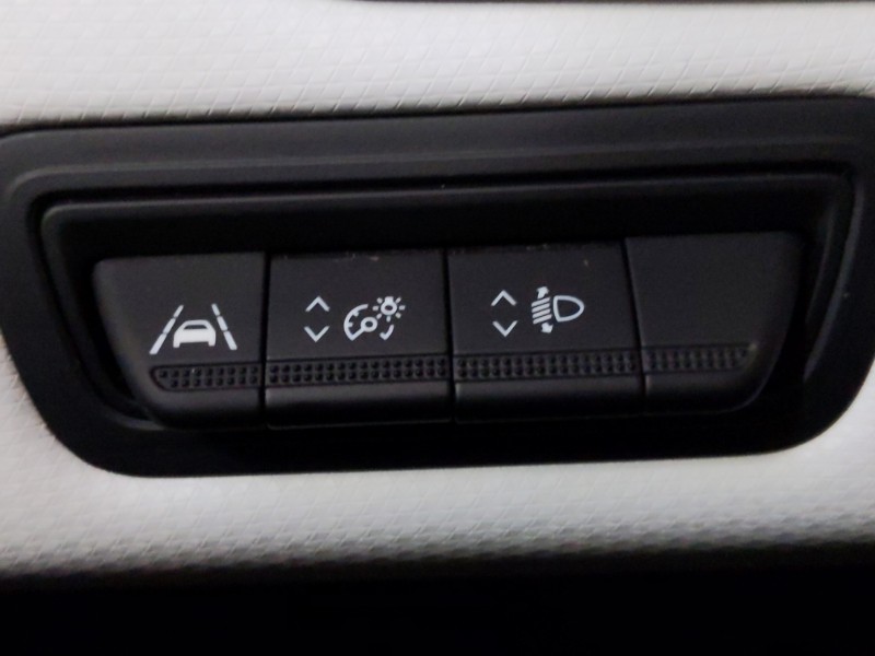 Used Renault Clio 2022 for sale - 77304272: Photo 19