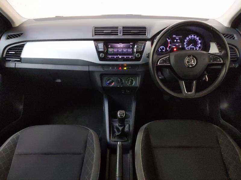 Used Skoda Fabia 2018 for sale - 76970326: Photo 2