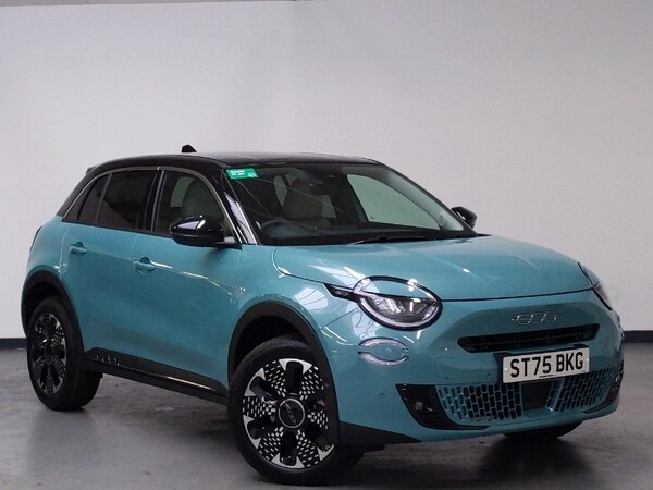 Used Fiat 600 2025 for sale - 76226106: Photo 1
