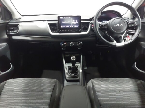 Used Kia Stonic 2023 for sale - 75326505: Photo 2