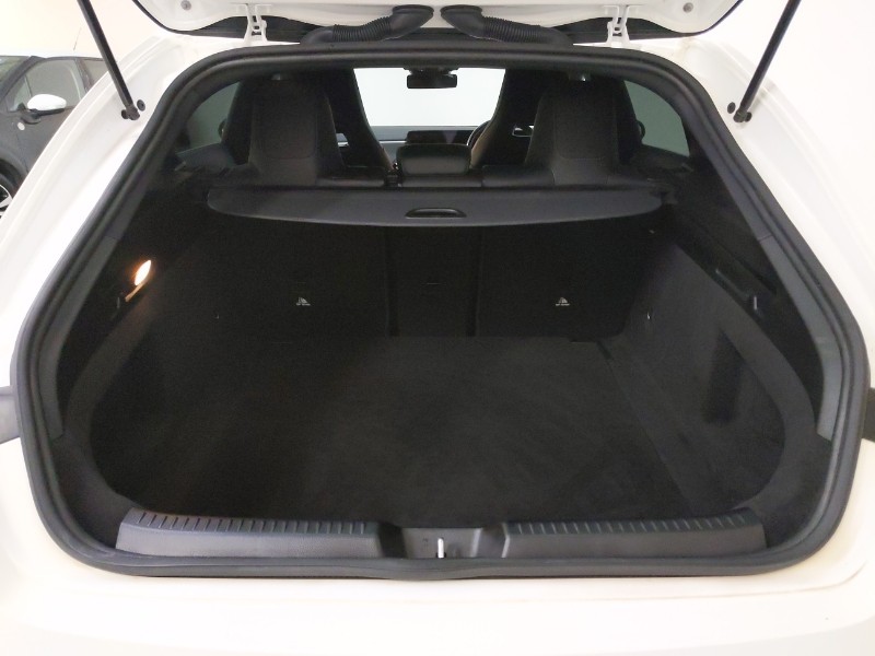 Used Mercedes-Benz CLA 2022 for sale - 76928489: Photo 8