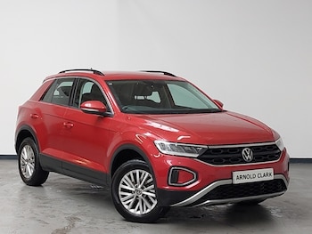Used Volkswagen T-Roc 2023 for sale - 78327099: Photo