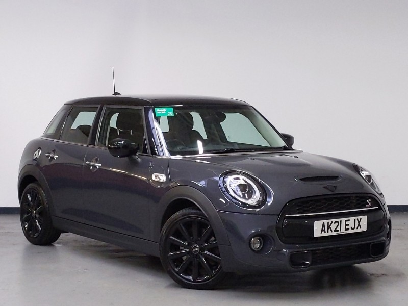 Used MINI Cooper 2021 for sale - 76365440: Photo 1