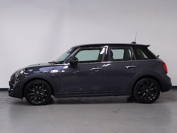 Used MINI Hatch 2021 for sale - 76365440: Photo