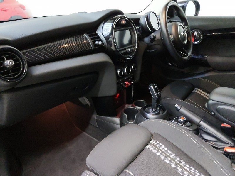 Used MINI Cooper 2021 for sale - 76365440: Photo 5