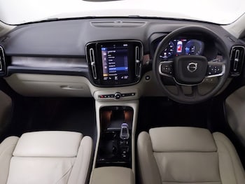 Used Volvo XC40 2022 for sale - 78803642: Photo
