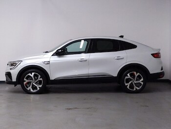 Used Renault Arkana 2023 for sale - 77689976: Photo